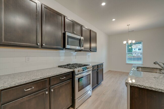 Building Photo - New Construction! 3 Bed, 2 Bath, Single fa...