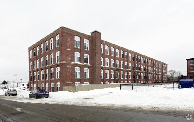 Primary Photo - Silver Mill Apartments