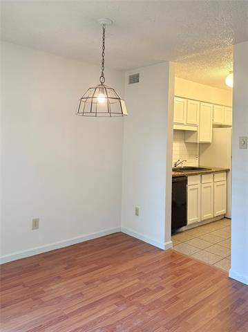 Building Photo - 8109 Skillman St