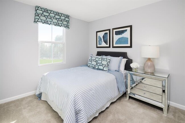 2nd bedroom - 2935 Winterberry Dr