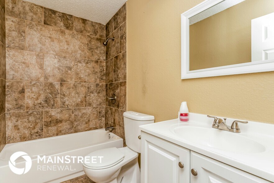 Building Photo - 1100 Stone Creek Dr