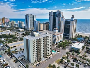 Building Photo - 400 20th Ave N