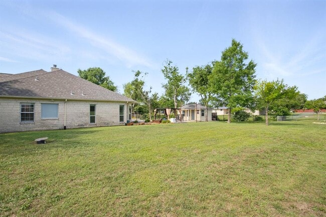 Building Photo - 20904 Apache Plum Ln