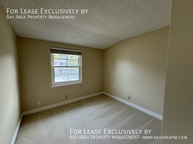Building Photo - 782 Berkshire Dr