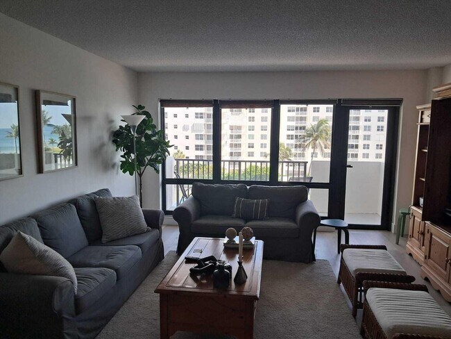 Building Photo - 5100 N Ocean Blvd
