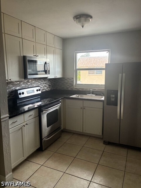 Building Photo - 4923 Vincennes Ct