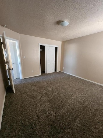 Building Photo - 1735 Avenida Real