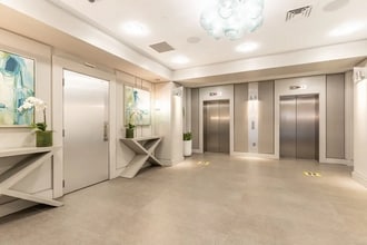 Building Photo - Modern Rental Unit in Prime West End / North Station Location