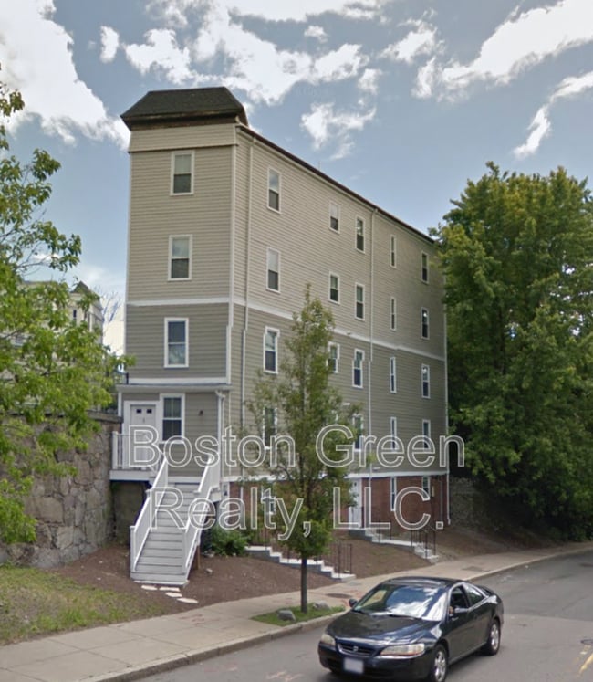 Building Photo - 140 Marcella St