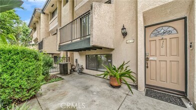 Building Photo - 7137 Shoup Ave