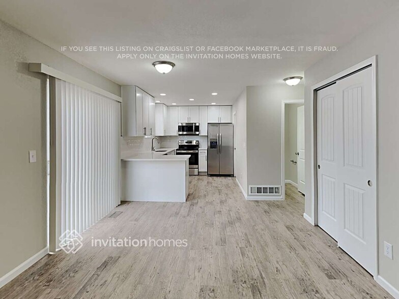 Building Photo - 7476 Middle Bay Way