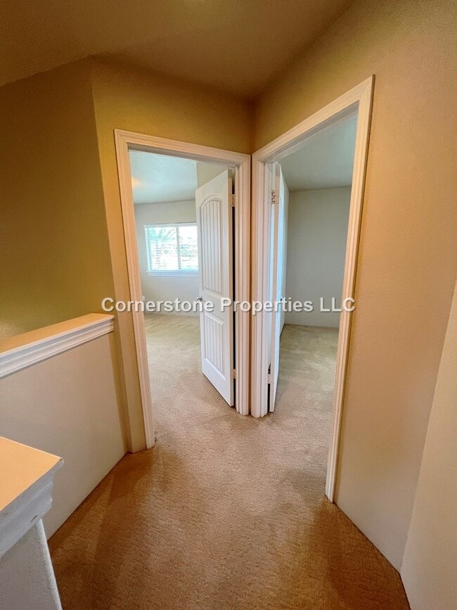 Building Photo - 92-637-637 Welo St