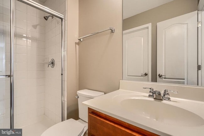 Building Photo - 601 Long Wall Dr