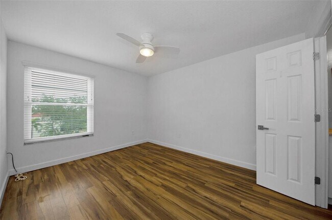 Building Photo - 2700 Bayshore Blvd