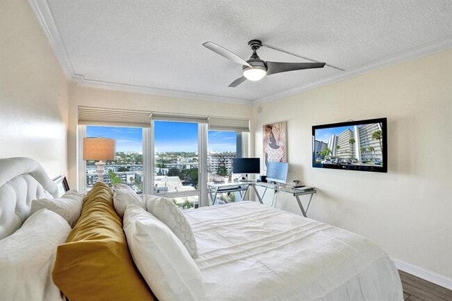 Building Photo - 801 S Federal Hwy