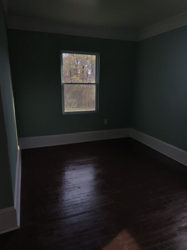 Building Photo - "Cozy 1-Bedroom Retreat in Honea Path – Perfect for Comfortable Living!"