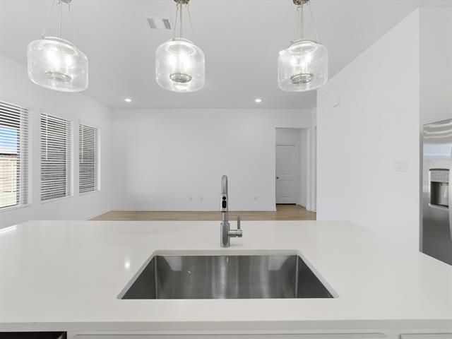 Building Photo - 752 Waterhouse Lk Dr