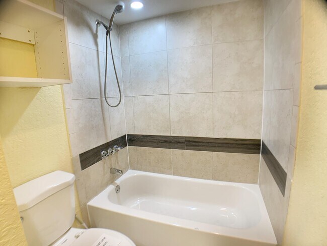 Building Photo - 8370 Sands Point Blvd