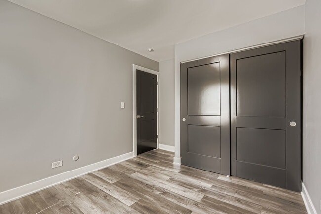 Building Photo - 5611 Allemong Dr