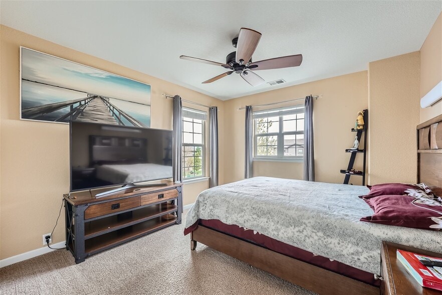 Building Photo - 2674 Gray Wolf Loop