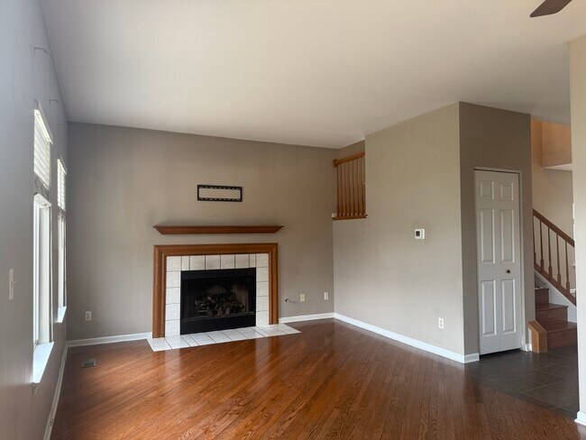 Building Photo - 21529 Franklin Cir