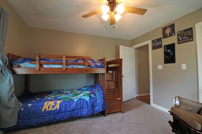 Building Photo - 103 Carolina Wren Cir