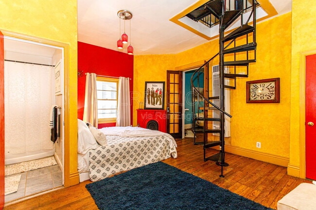 Building Photo - 710 Rubel Ave