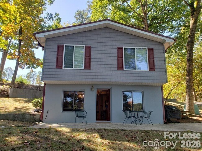 Building Photo - 232 Hermance Ln