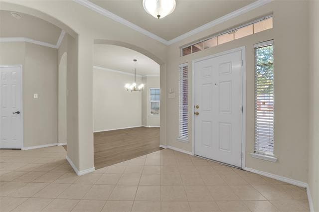 Building Photo - 8327 Robertson Dr