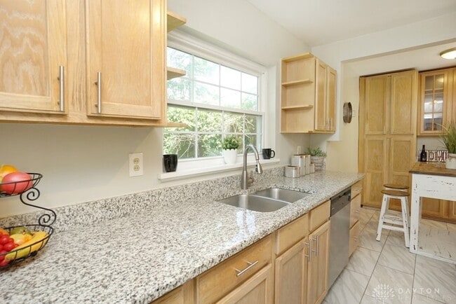 Building Photo - 1090 Birney Ln