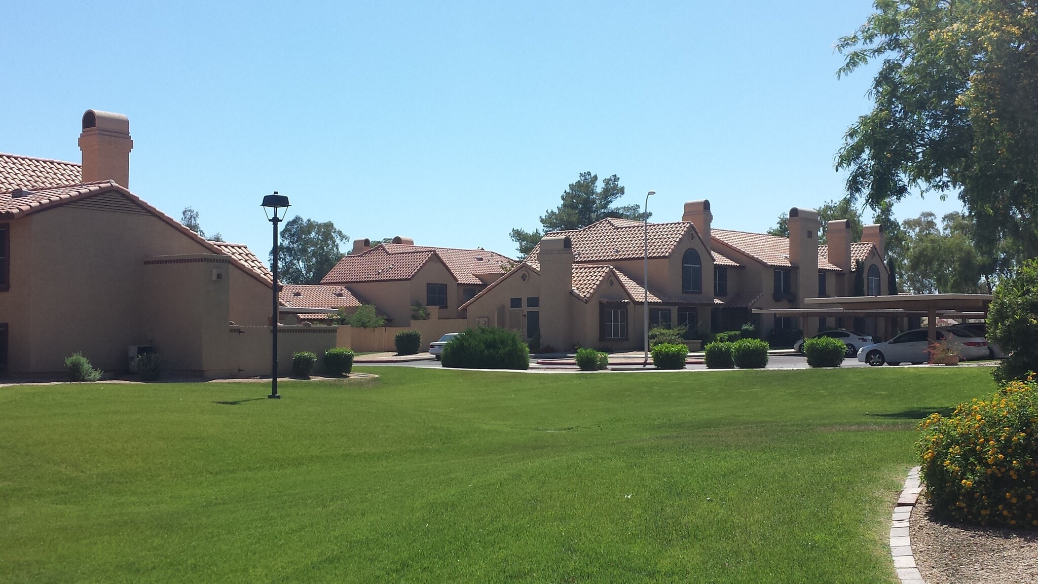 Complex - 4601 N 102nd Ave