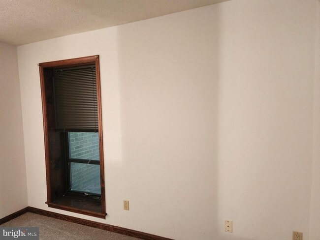 Building Photo - 23309 Sugar Maple Ct