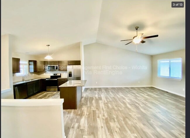 Building Photo - 5321 N Toben Ct