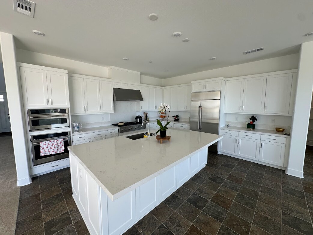 Building Photo - 24392 Calle La Roca