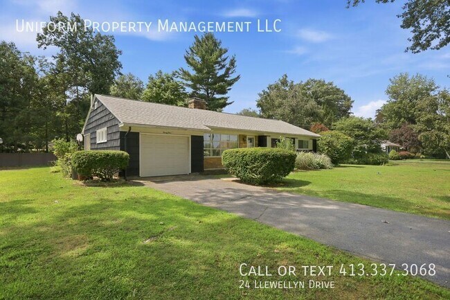 Building Photo - 24 Llewellyn Dr