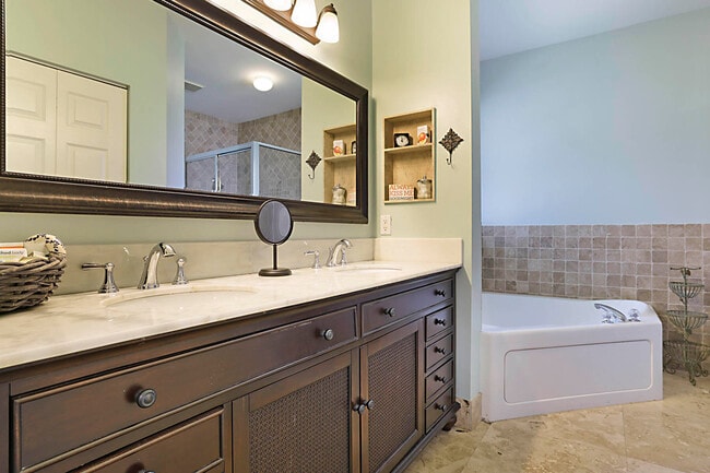 Building Photo - 2963 Werwood Ct