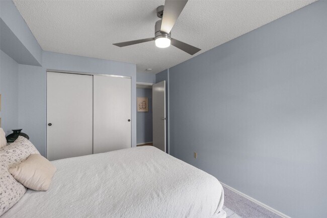 Building Photo - 508 Coeur de Royale Dr