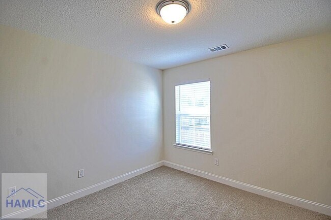 Building Photo - 790 Grayson Ave