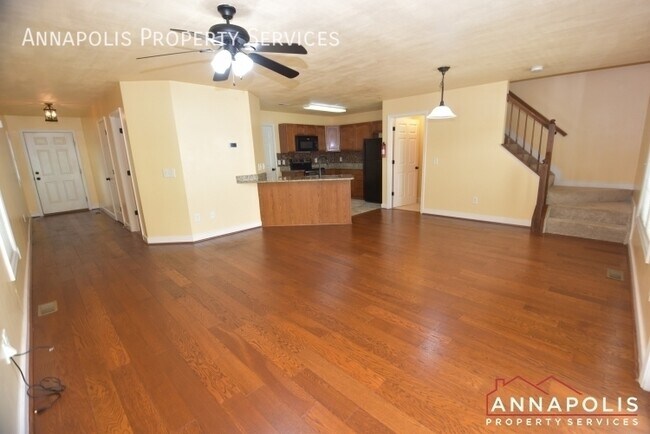 Building Photo - 110A Sabrina Ln