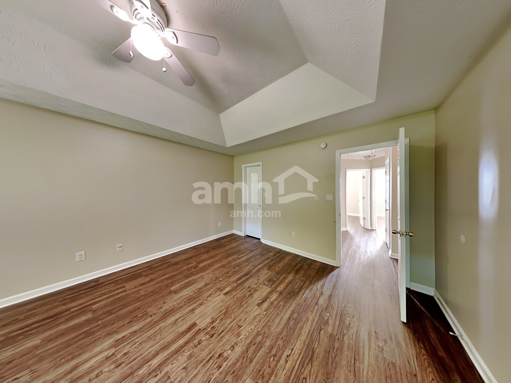 Building Photo - 4170 Monarch Dr