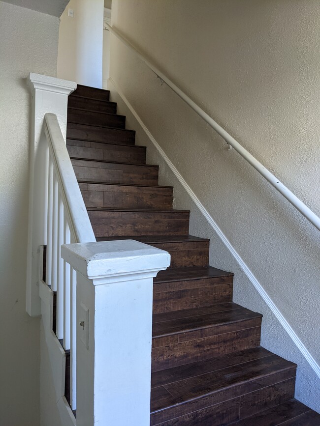 2nd Floor Stairway - 221 N Ditman Ave