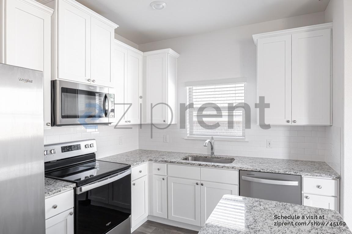 Building Photo - 337 Bearman Dr