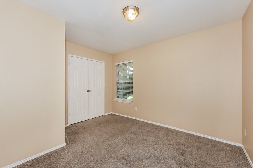 Building Photo - 7312 Sierra Way