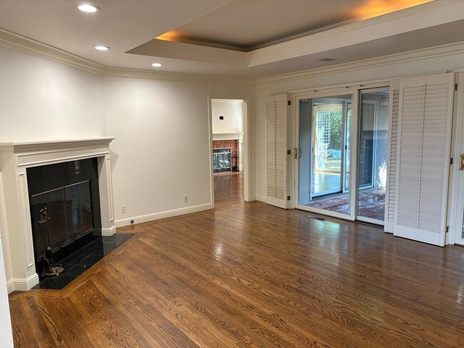 Building Photo - 1251 Bellair Way