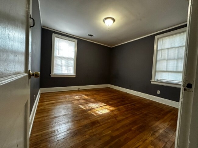 Building Photo - 3BR Home in Capitol Heights