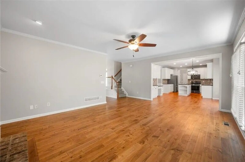 Building Photo - 61 Gellmore Ln