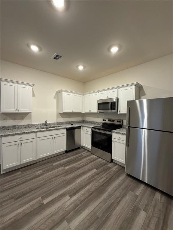 Building Photo - 306 Rydal Wy