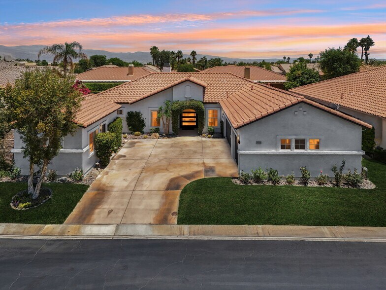 Building Photo - 45138 Shaugnessy Dr