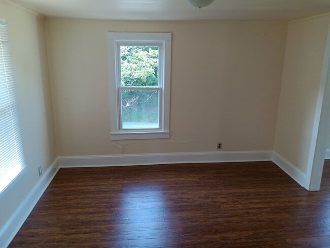 Building Photo - 1 Bedroom/1 Bath Apt near ETSU   Johnson C...