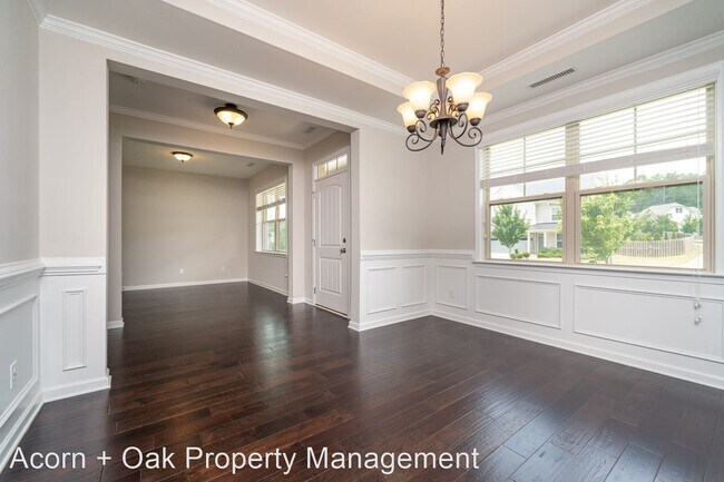 Building Photo - 6 br, 4.5 bath House - 358 Botan Way